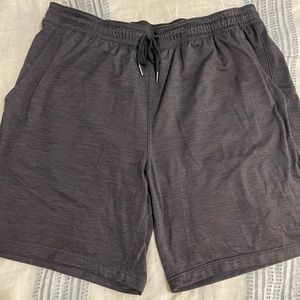 Mens Zella athletic shorts. Size XL